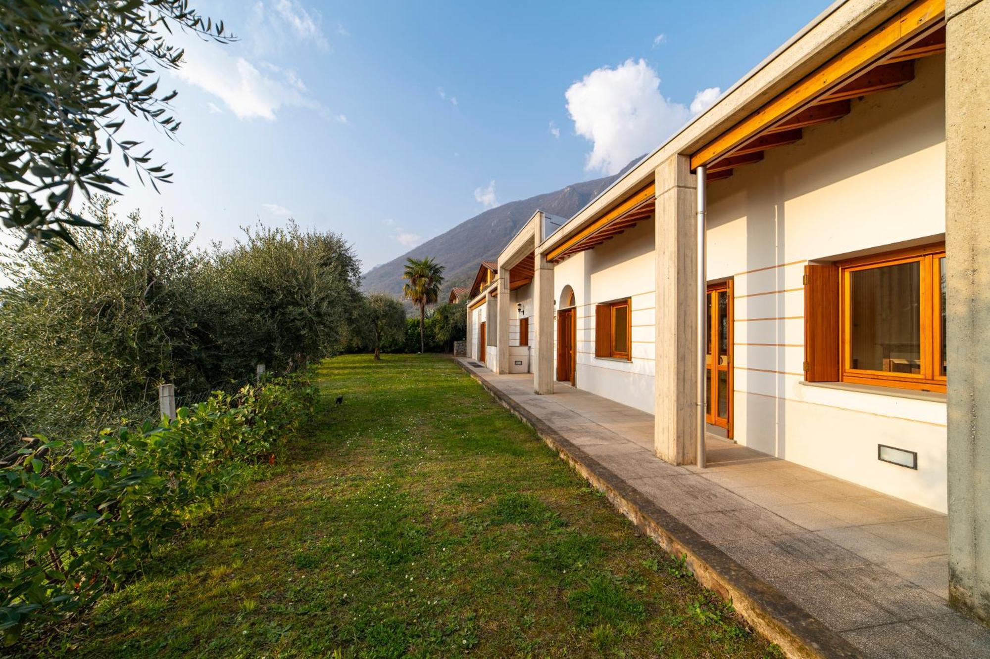 Villa Casa Degli Ulivi Sale Marasino Exterior foto