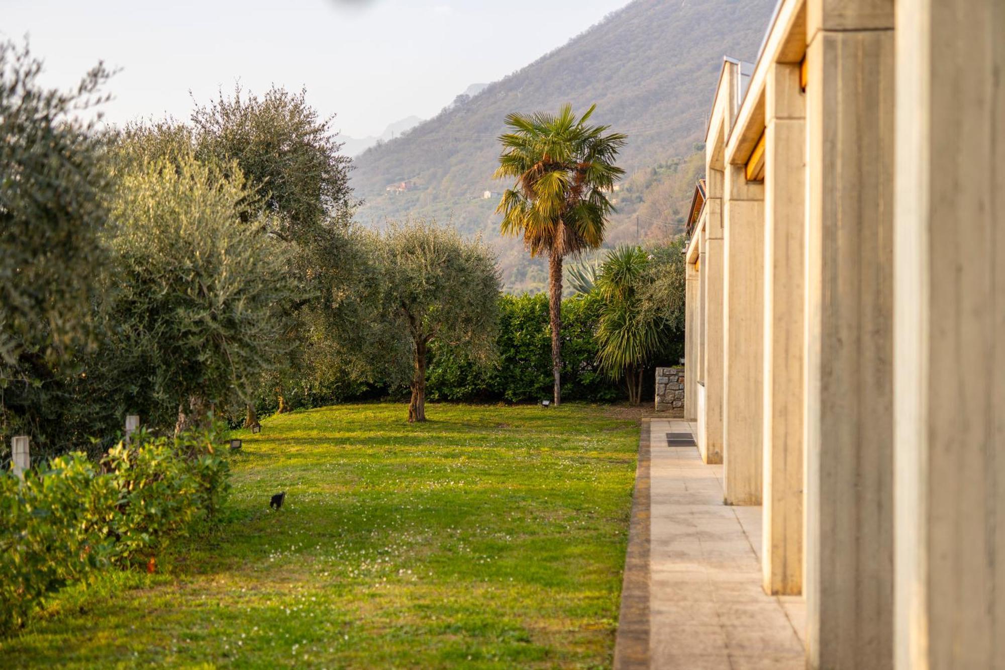 Villa Casa Degli Ulivi Sale Marasino Exterior foto